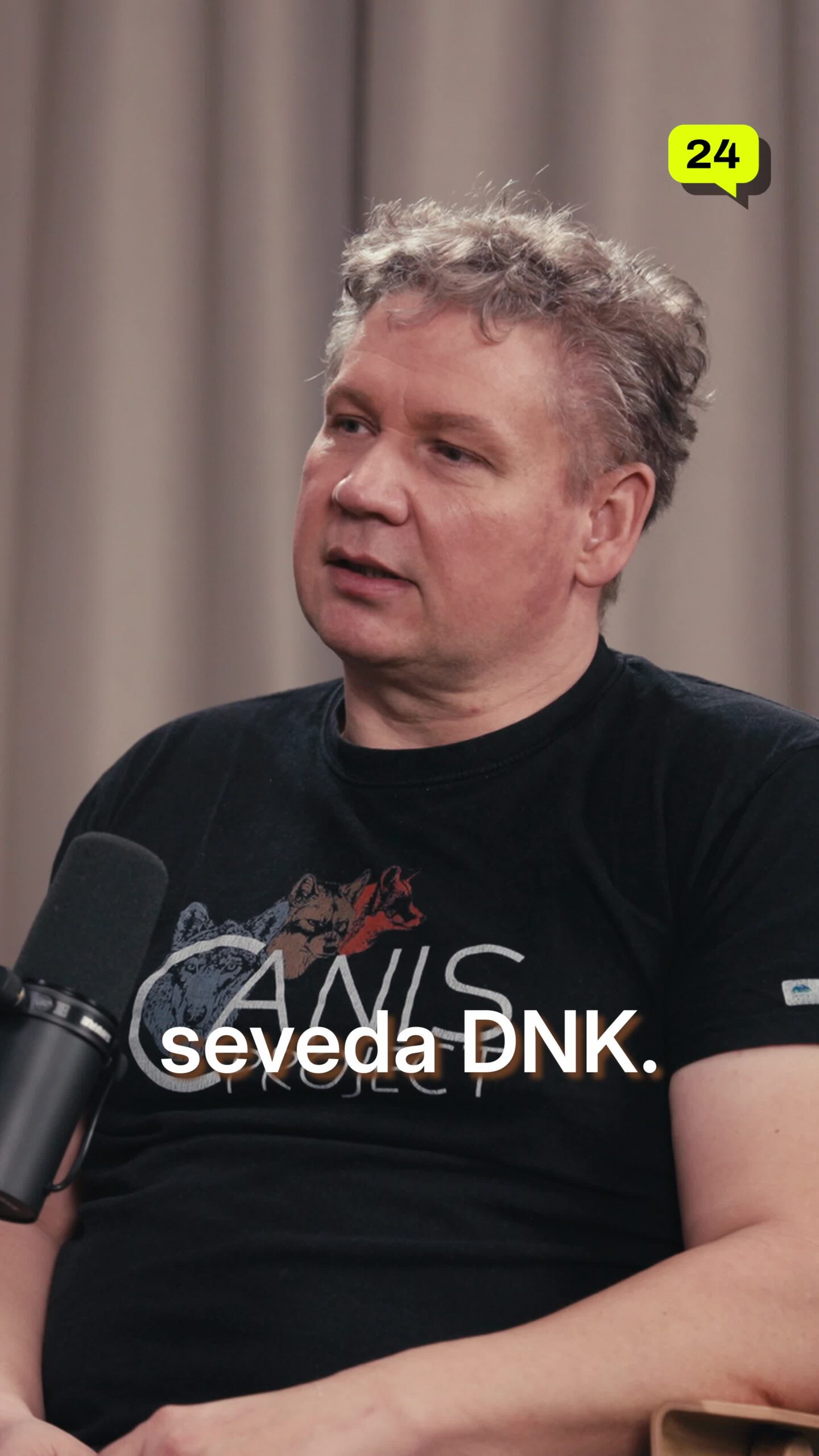 Podatke o številu volkov pridobivamo s pomočjo iztrebkov