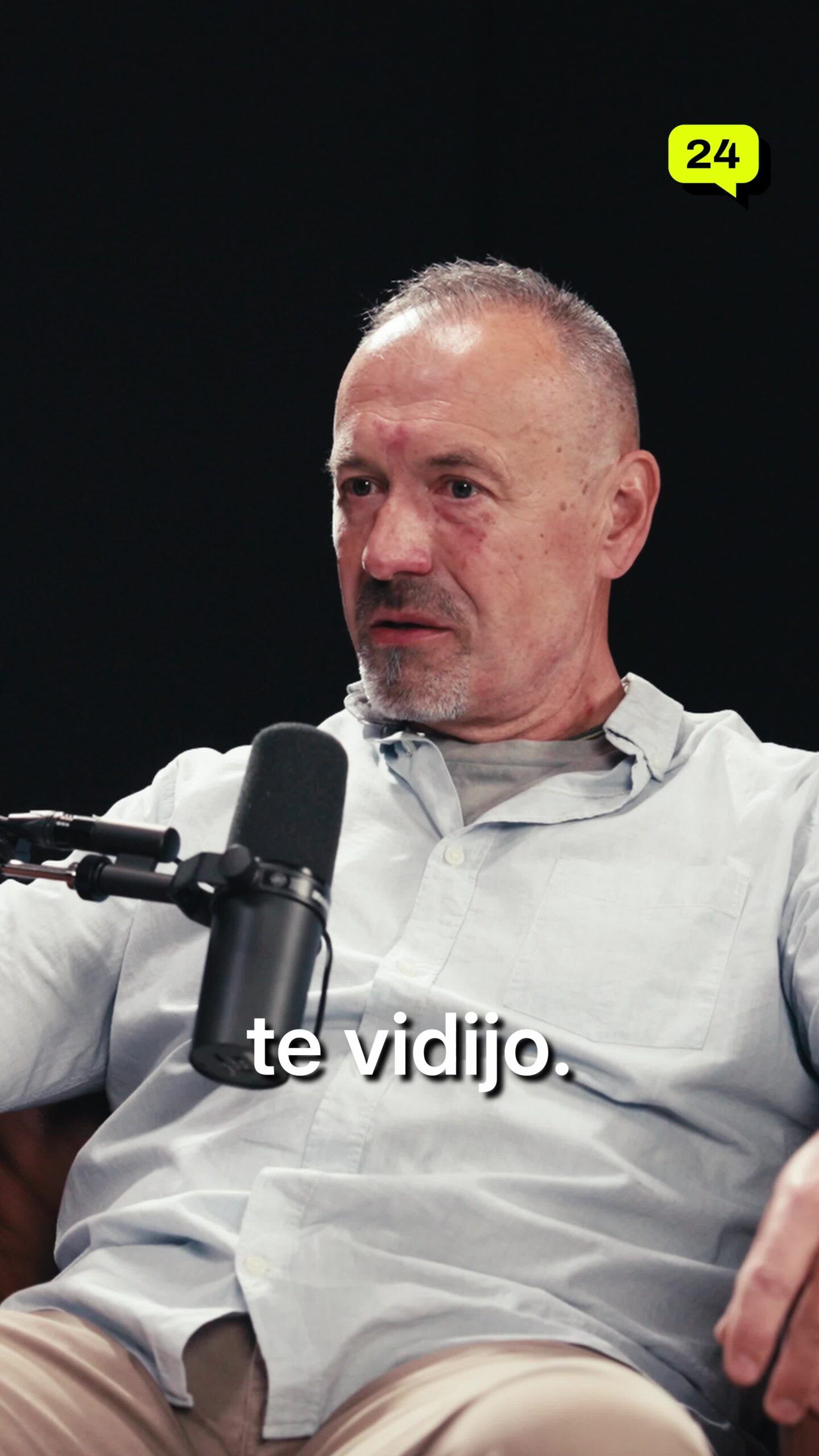 Poveljnik mora biti oboje in rama za plakanje in hkrati ‘badass’