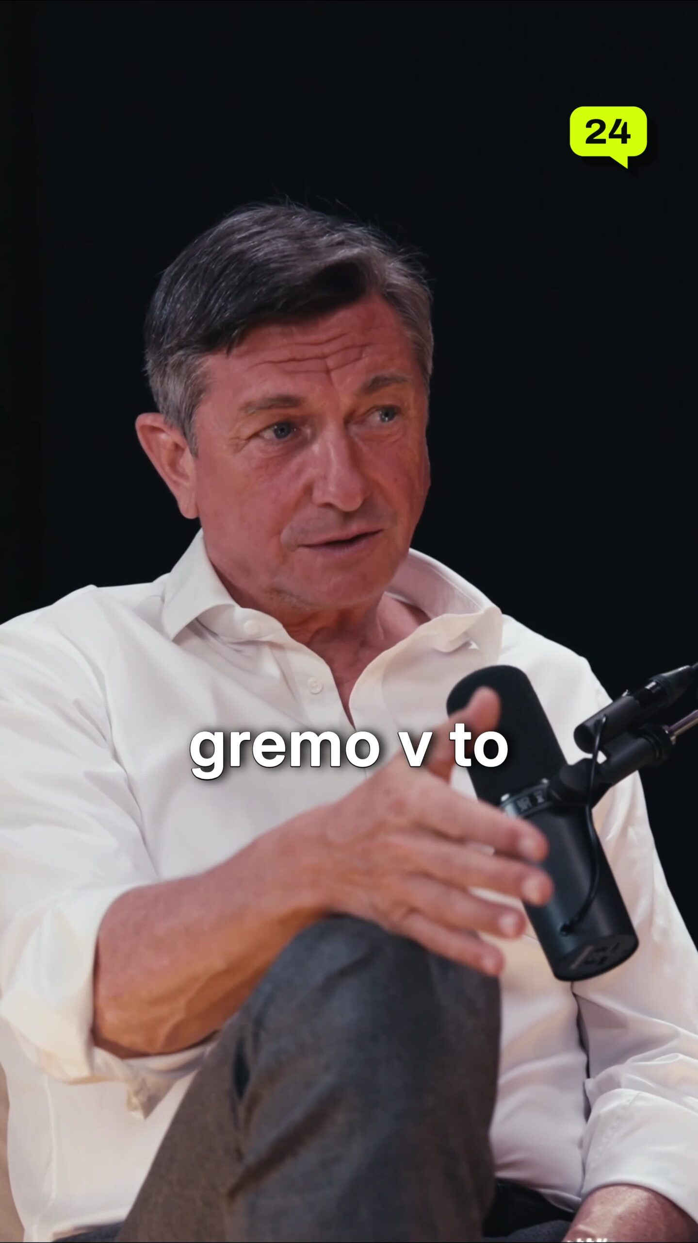 O življenju po politiki in svetu družbenih omrežij.
