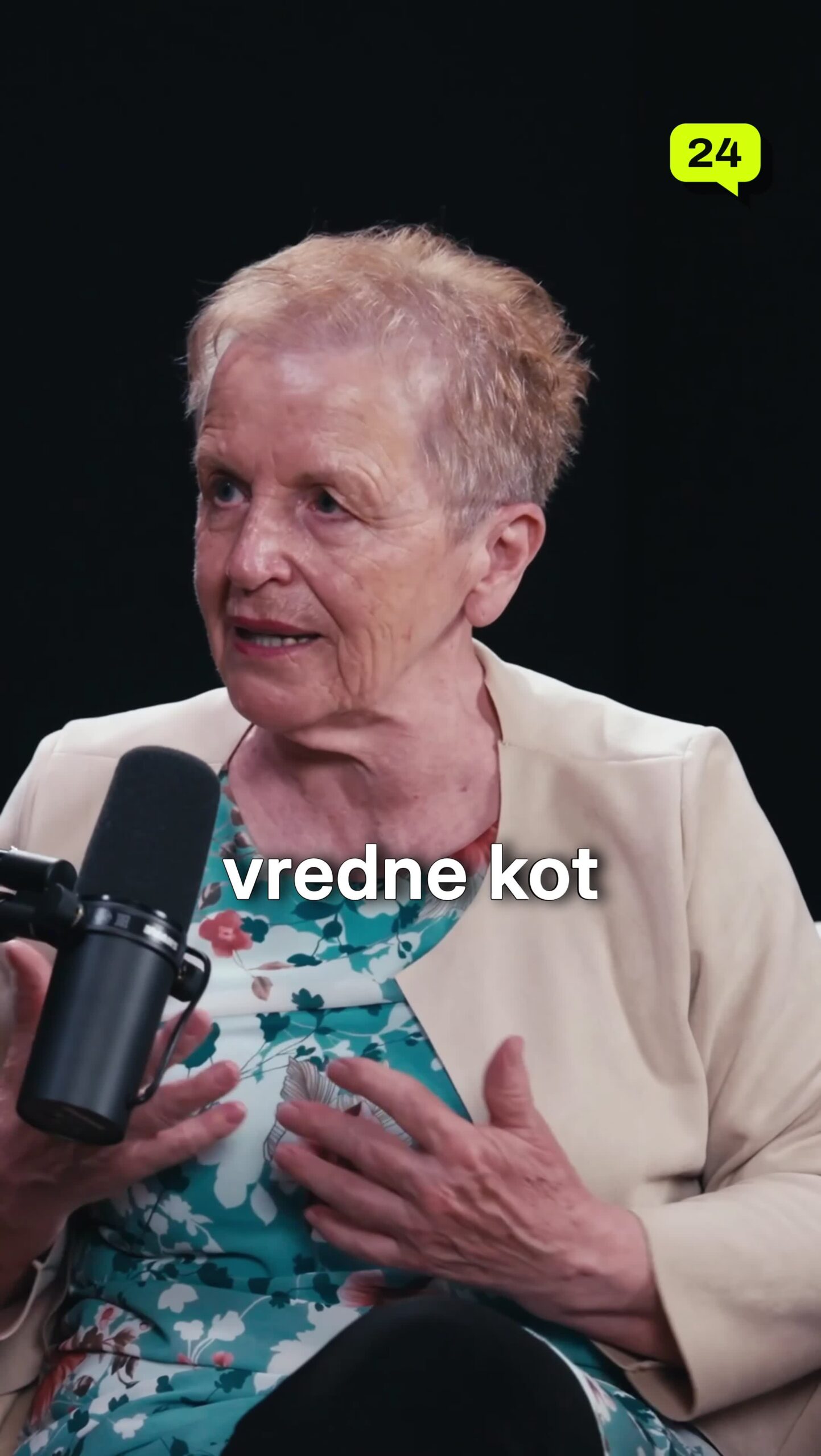 O odnosih, družini in spreminjanju vlog skozi generacije.